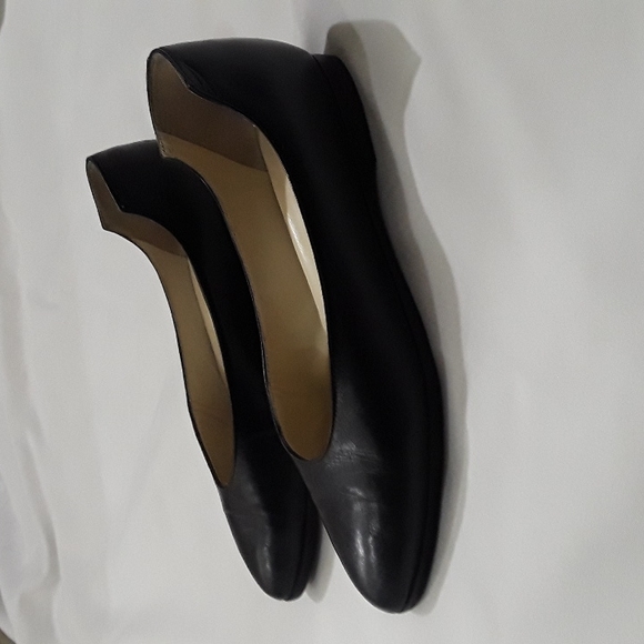 Vintage Tokio Kumagai Leather Flats - Picture 2 of 14